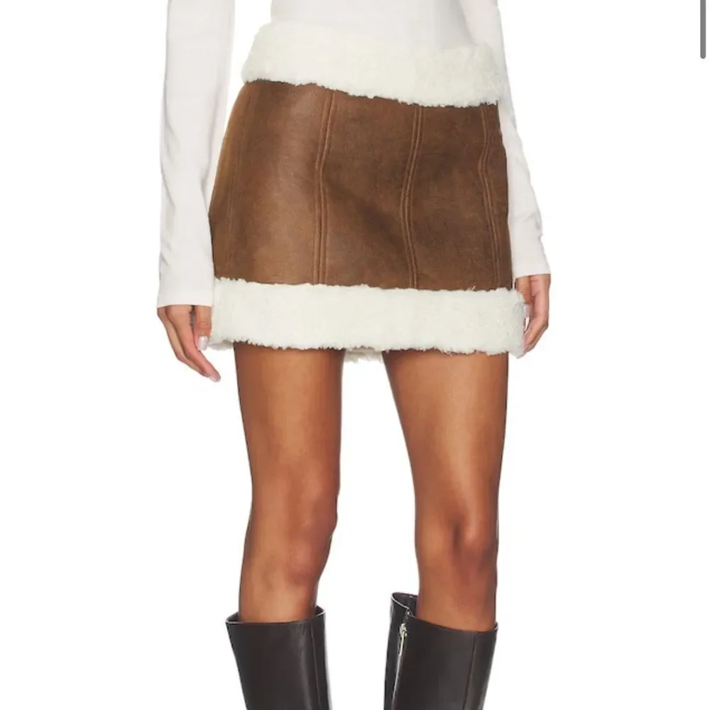 Lovers + Friends Brown Faux Leather Mini Skirt with Cream Sherpa Trim size small